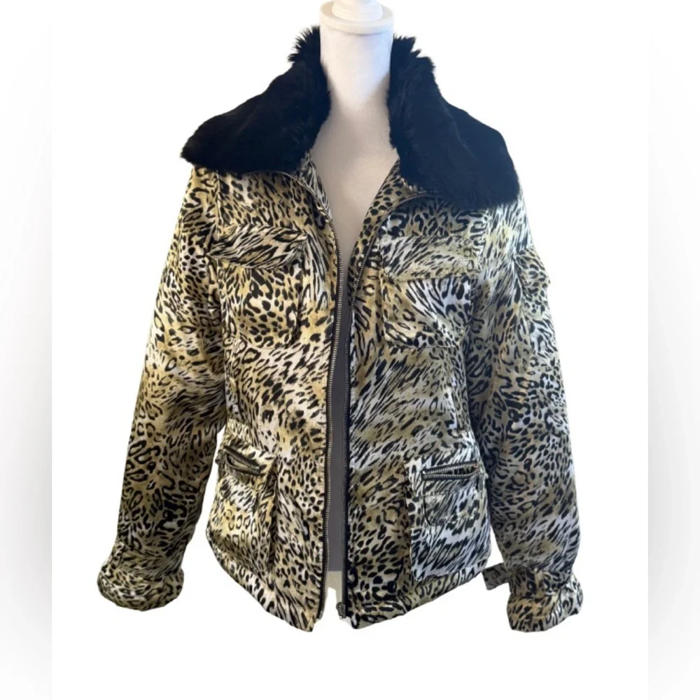 XOXO Leopard Print Jacket with Black Fur Collar - Picture 1 of 5
